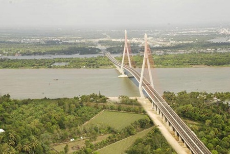 Những cây cầu “long lanh” nhất Việt Nam